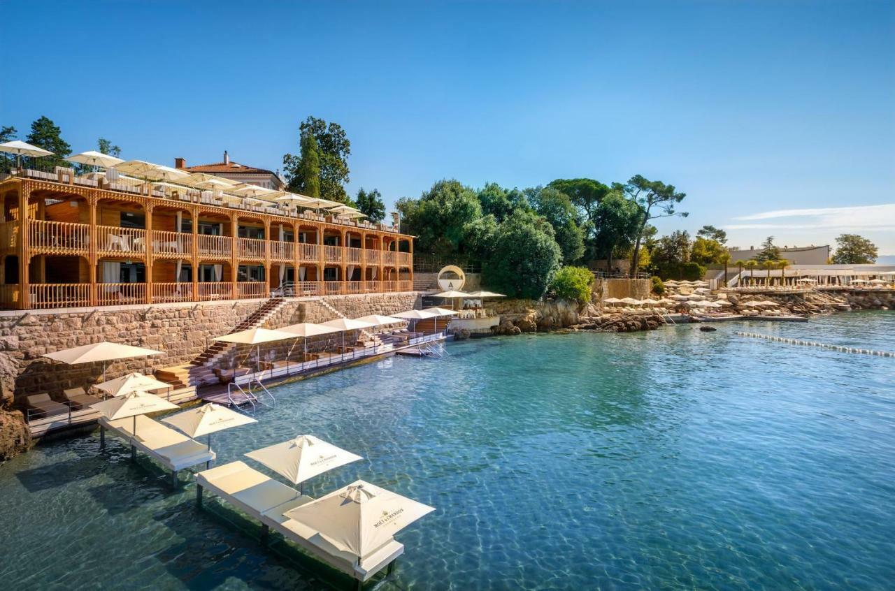 Apartments Villa Majda Матульи Экстерьер фото